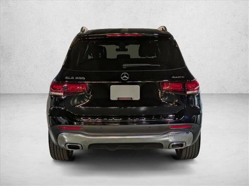 Used 2023 Mercedes-Benz GLB 250 4MATIC image 6