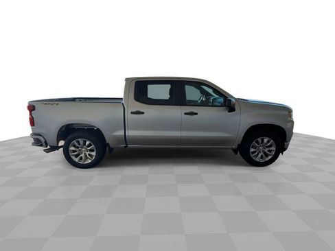 Certified 2020 Chevrolet Silverado 1500 Custom w/ Custom Value Package image 9
