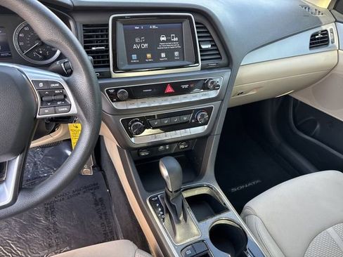 Used 2019 Hyundai Sonata SE image 27