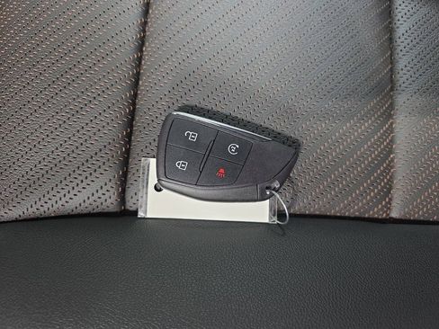 New 2026 GMC Canyon AT4 w/ Technology Plus Package image 37