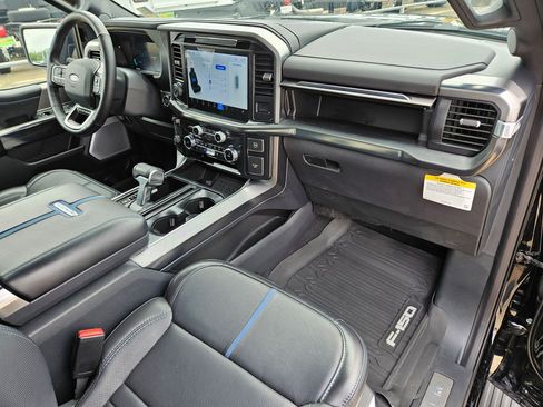 Certified 2025 Ford F150 Platinum w/ Equipment Group 702A High AWD/4WD image 34