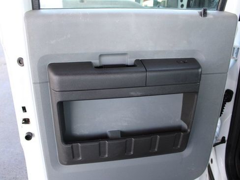 Used 2014 Ford F450 XL w/ Power Equipment Group AWD/4WD image 17