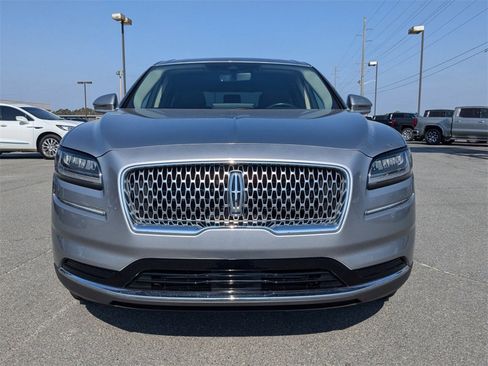 Used 2023 Lincoln Nautilus Reserve image 9