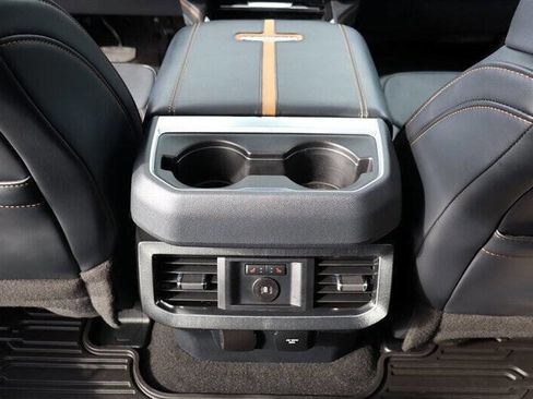 Used 2024 Ford F350 Platinum image 24