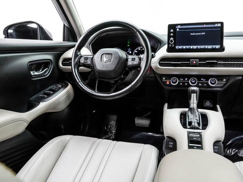 Used 2025 Honda HR-V EX-L image 24