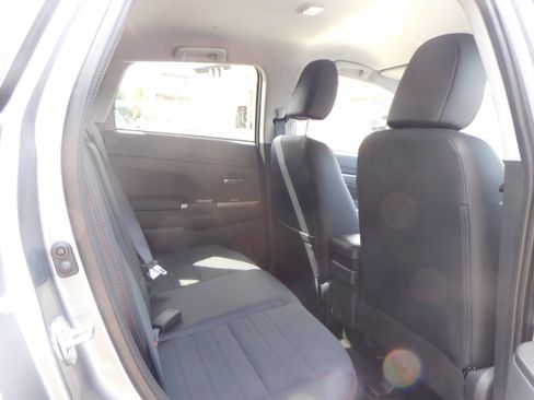 New 2025 Mitsubishi Outlander Sport SE image 38