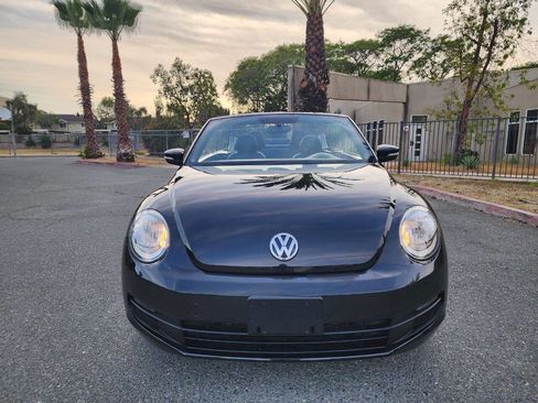 Used 2013 Volkswagen Beetle 2.5 FWD image 3