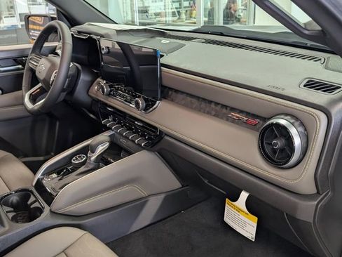 New 2026 Chevrolet Colorado ZR2 w/ Technology Package image 18