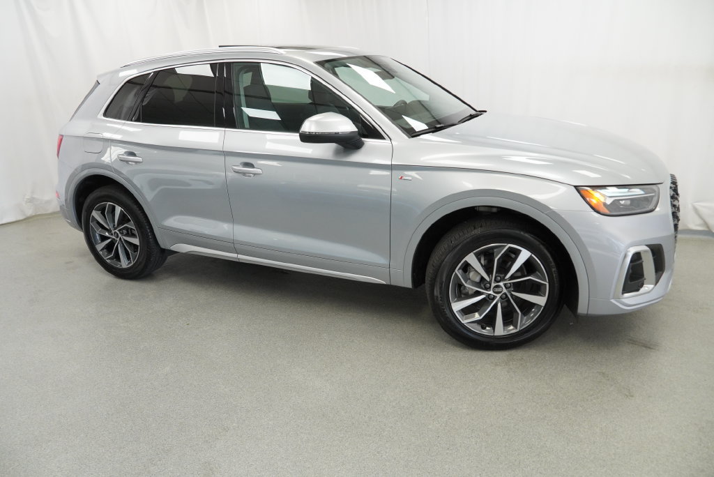 Used 2023 Audi Q5 2.0T Premium w/ Convenience Package AWD/4WD image 6