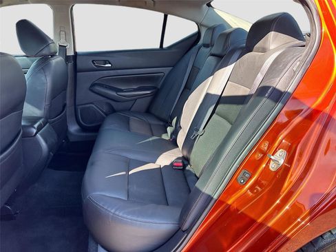 Used 2019 Nissan Altima 2.5 SR w/ SR Premium Package image 24