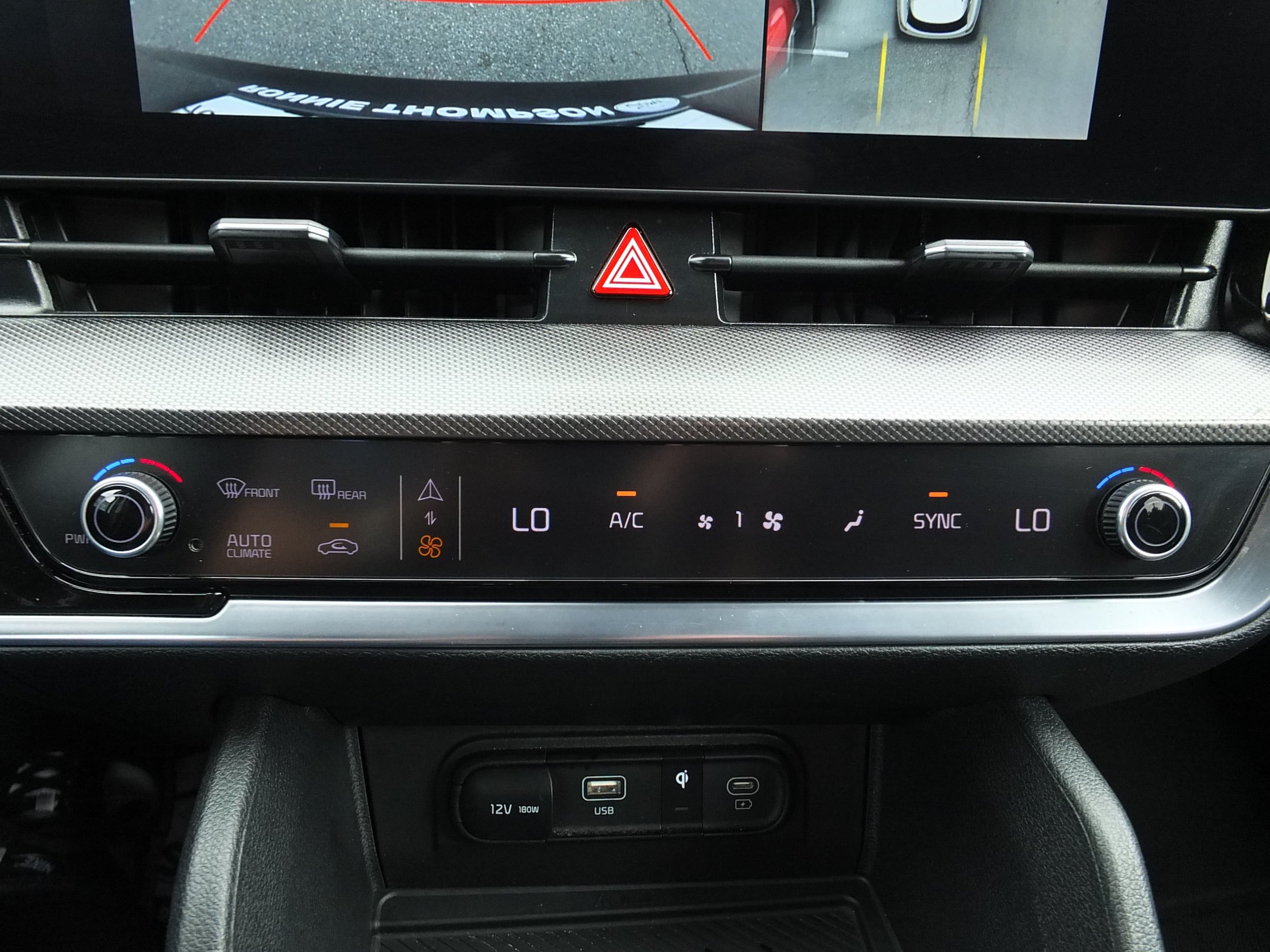 Used 2025 Kia Sportage SX FWD image 27