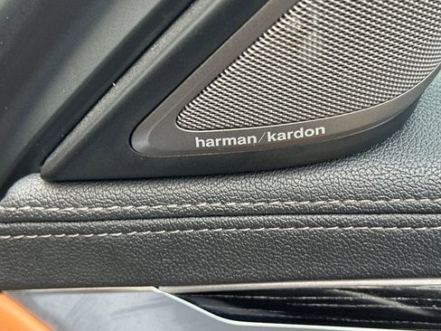 Used 2020 BMW 740i w/ Premium Package RWD image 19