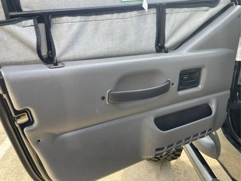 Used 1998 Jeep Wrangler Sport image 16