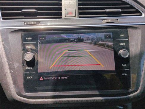 Used 2019 Volkswagen Tiguan S AWD/4WD image 13
