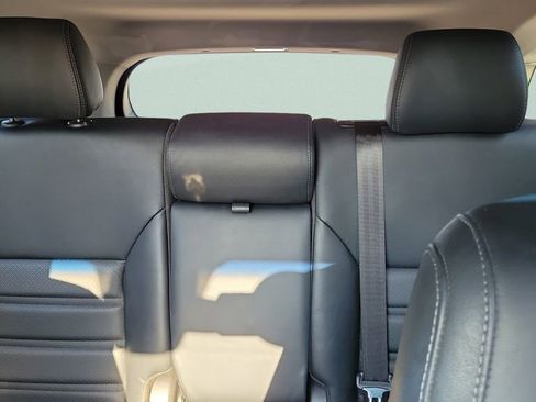 Used 2017 Kia Sorento EX w/ EX Advanced Touring Package image 13