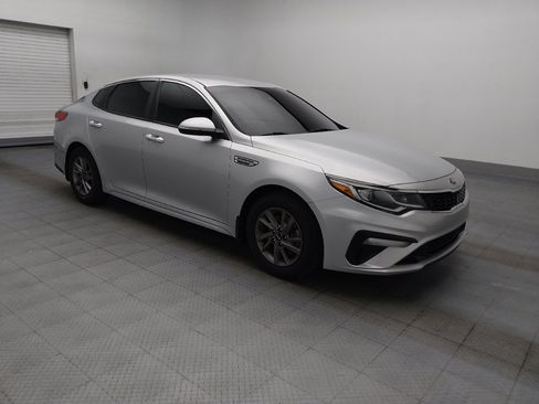 Used 2020 Kia Optima LX FWD image 11