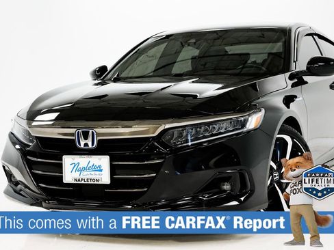 Used 2022 Honda Accord Sport image 2