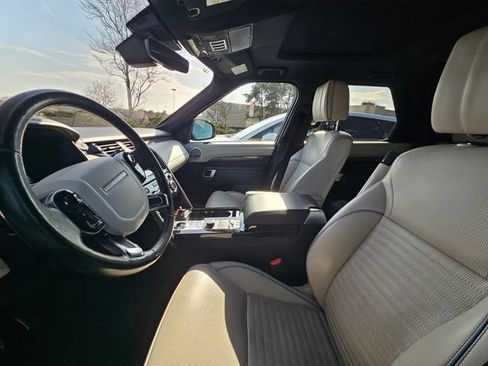 Used 2020 Land Rover Discovery HSE Luxury image 11