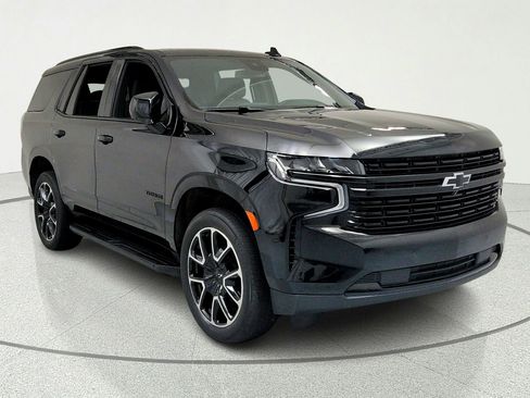 Used 2023 Chevrolet Tahoe RST w/ Luxury Package AWD/4WD image 7