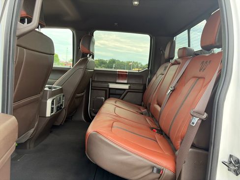 Used 2022 Ford F250 King Ranch w/ FX4 Off-Road Package AWD/4WD image 31