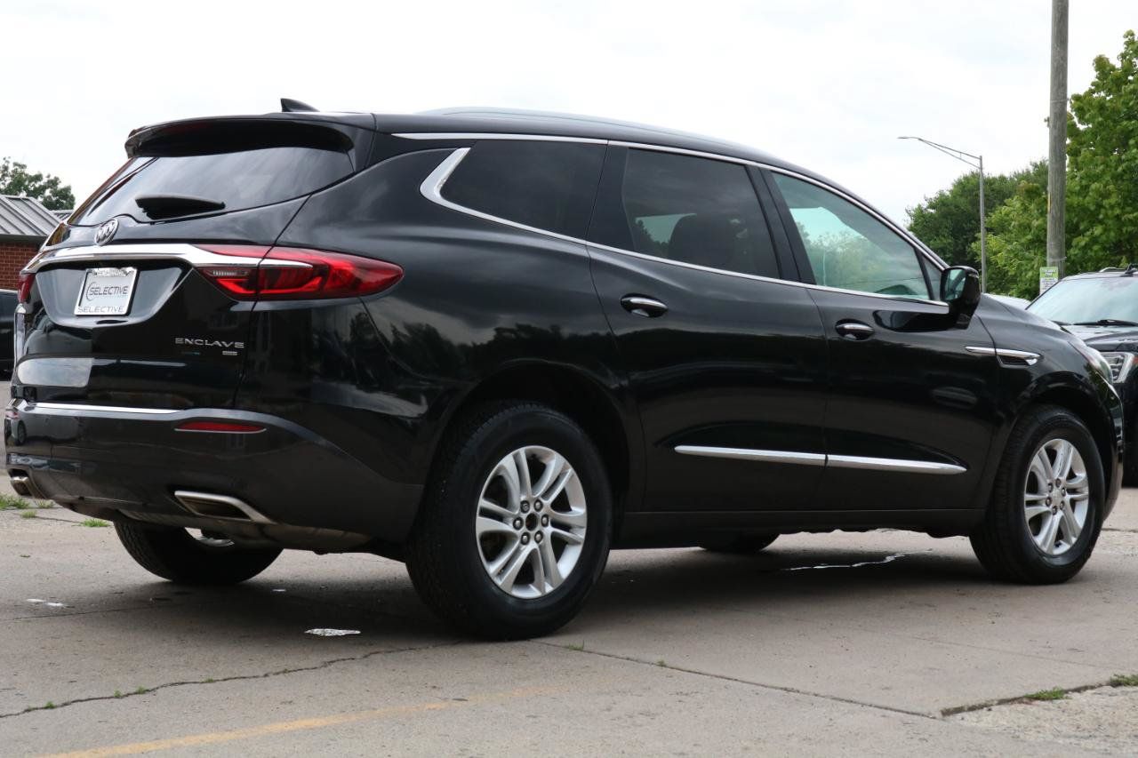 Used 2019 Buick Enclave Essence AWD/4WD image 9