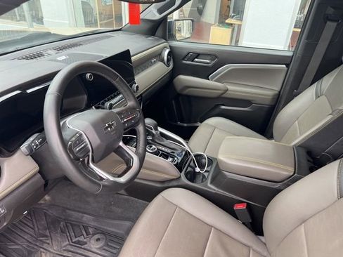 Certified 2023 Chevrolet Colorado ZR2 w/ ZR2 Convenience Package III AWD/4WD image 6