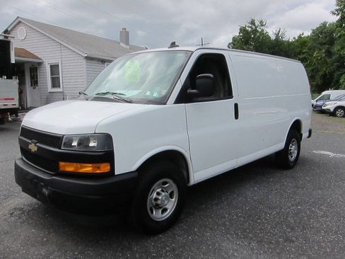 Used 2020 Chevrolet Express 2500 w/ Driver Convenience Package RWD image 1