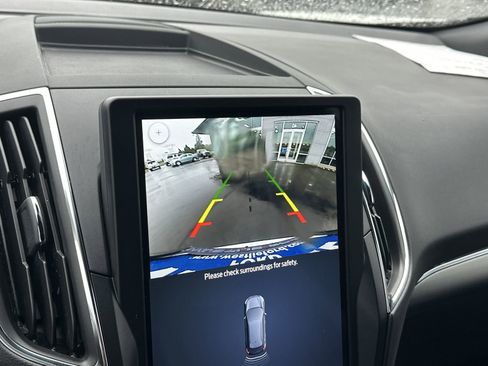 Used 2022 Ford Edge ST image 13