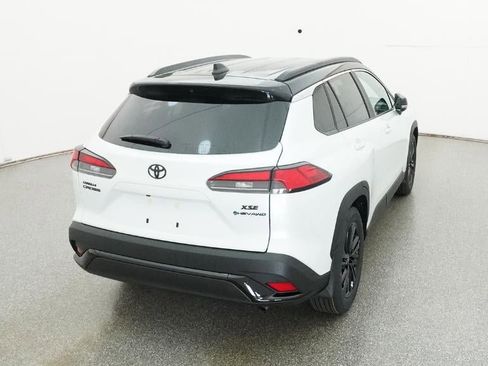 New 2026 Toyota Corolla Cross XSE image 8