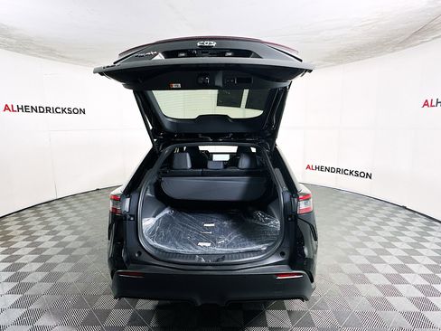 Used 2024 Toyota bZ4X XLE image 31