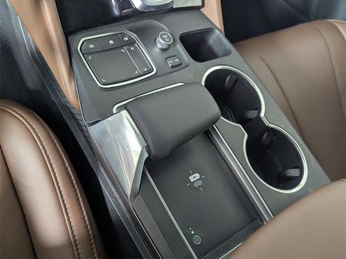 Used 2023 Acura MDX FWD w/ Technology Package image 25