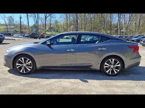 Used 2017 Nissan Maxima 3.5 SV FWD image 5