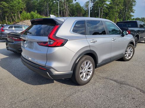 Used 2024 Honda CR-V EX-L image 4