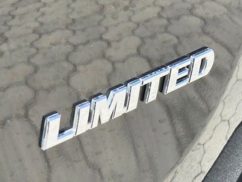 Used 2013 Toyota RAV4 Limited FWD image 16