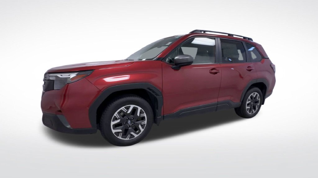 Used 2025 Subaru Forester Premium AWD/4WD image 4