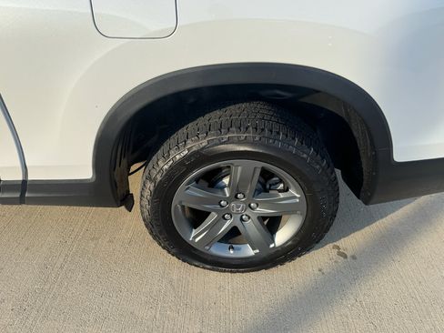 Certified 2023 Honda Ridgeline RTL image 31