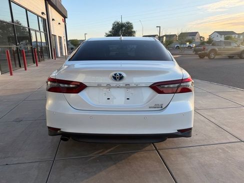 Used 2021 Toyota Camry XLE w/ Navigation Upgrade Package FWD image 6