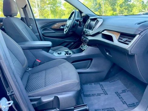 Used 2021 GMC Terrain SLE w/ Driver Convenience Package FWD image 8