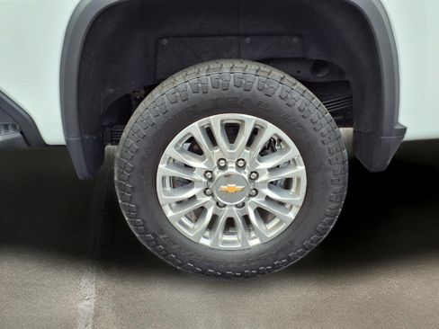 Used 2022 Chevrolet Silverado 2500 High Country AWD/4WD image 25