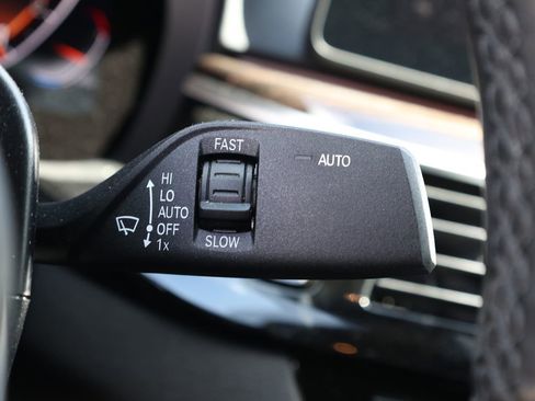 Used 2023 BMW 530i w/ M Sport Package image 41