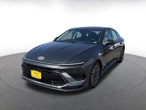 Used 2025 Hyundai Sonata SEL FWD image 7