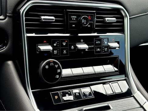 New 2026 Nissan Armada Platinum Reserve image 12