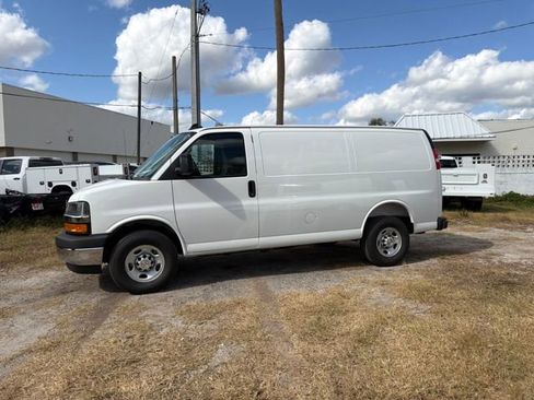 New 2026 Chevrolet Express 3500 w/ Driver Convenience Package image 5