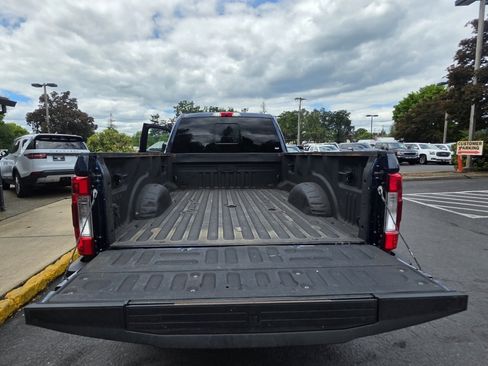 Used 2019 Ford F350 Lariat w/ Lariat Ultimate Package AWD/4WD image 10