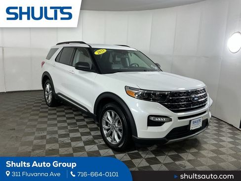 Used 2023 Ford Explorer XLT w/ Equipment Group 202A AWD/4WD image 1