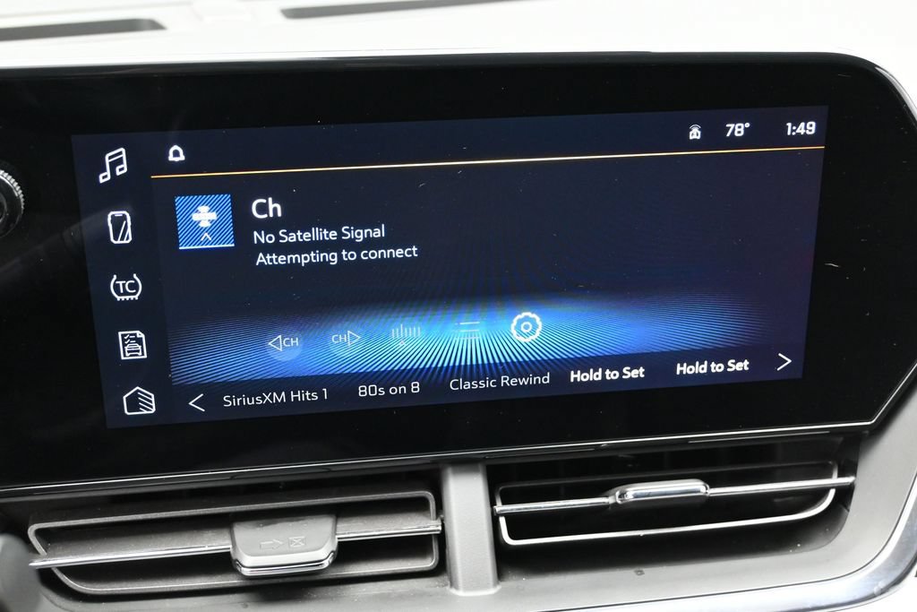 Used 2025 Chevrolet Trax LT w/ LT Convenience Package FWD image 31