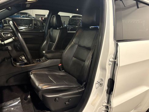Used 2018 Jeep Grand Cherokee High Altitude AWD/4WD image 9