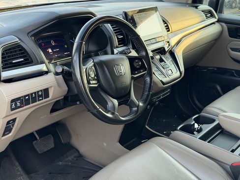 Used 2021 Honda Odyssey Touring image 11