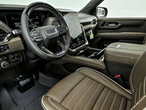 New 2026 GMC Yukon Denali Ultimate image 7