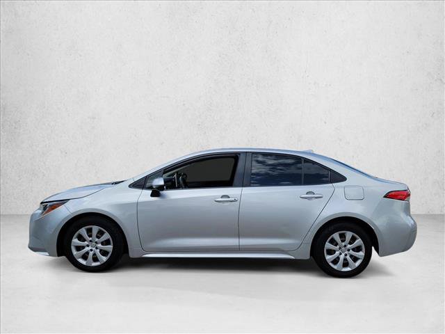 Used 2020 Toyota Corolla LE w/ Carpet Mat Package (TMS) FWD image 9